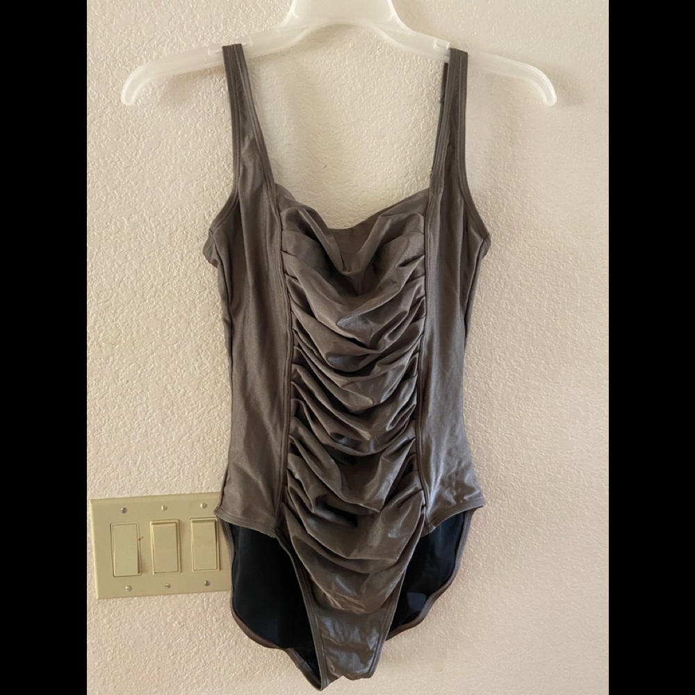 Super flattering ladies one piece by Calvin Klein